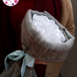 White Shawl & Rose Bouquet